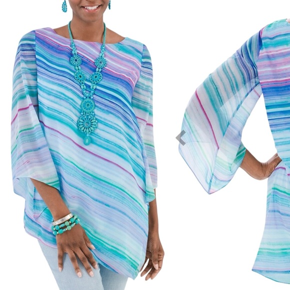 Vivid Dark Symmetrical Pullover Top